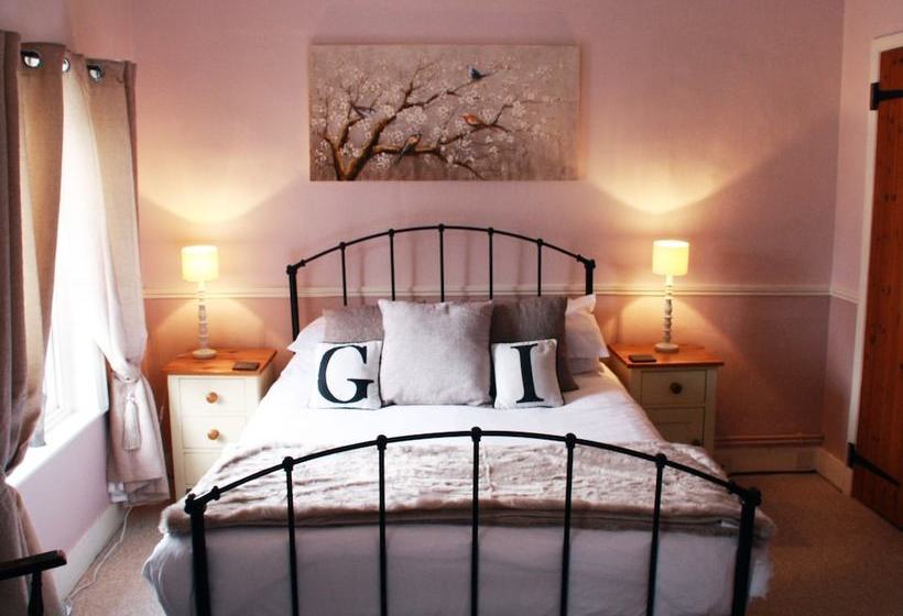 Хостел The Good Intent