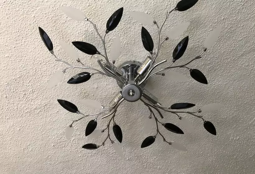 Hostelli The Good Intent