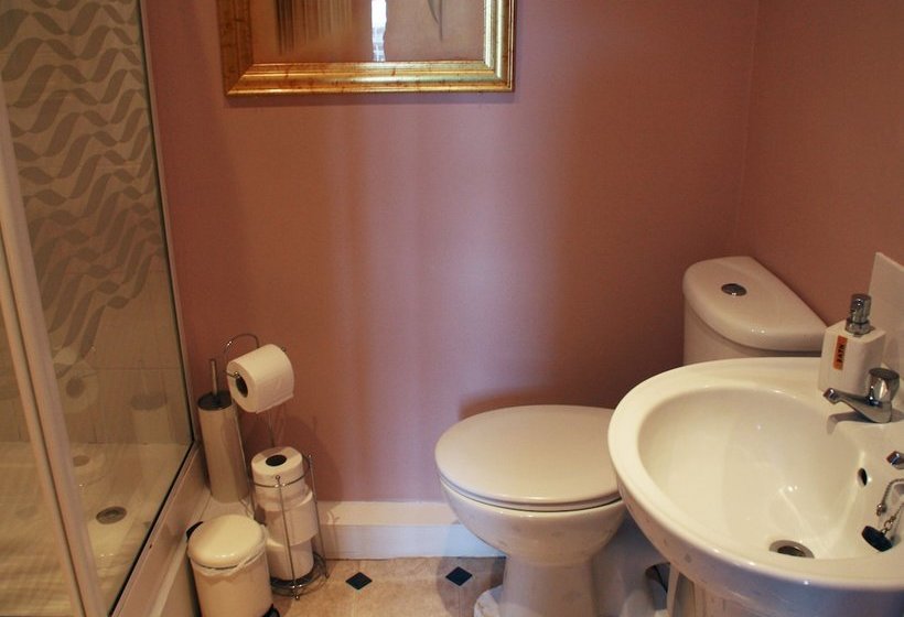 Хостел The Good Intent