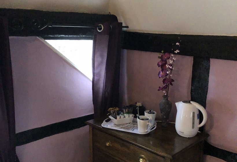 Хостел The Good Intent