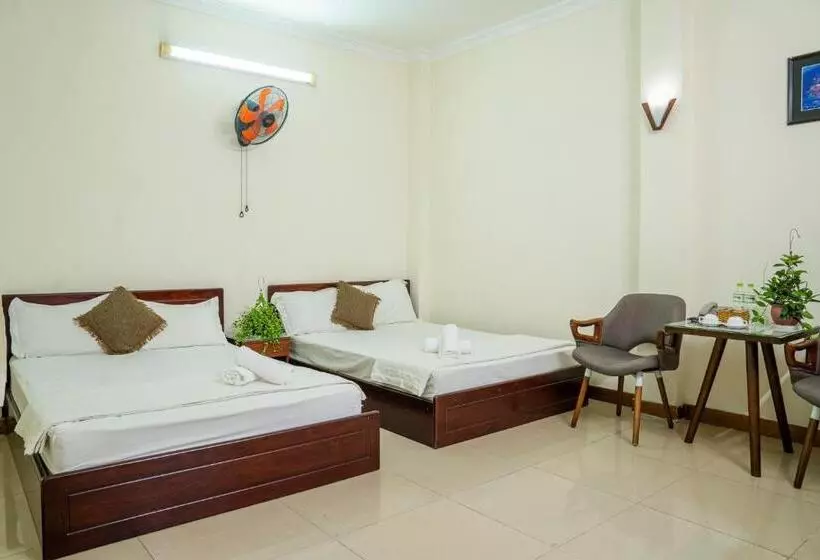 هتل Aqua Kim Long