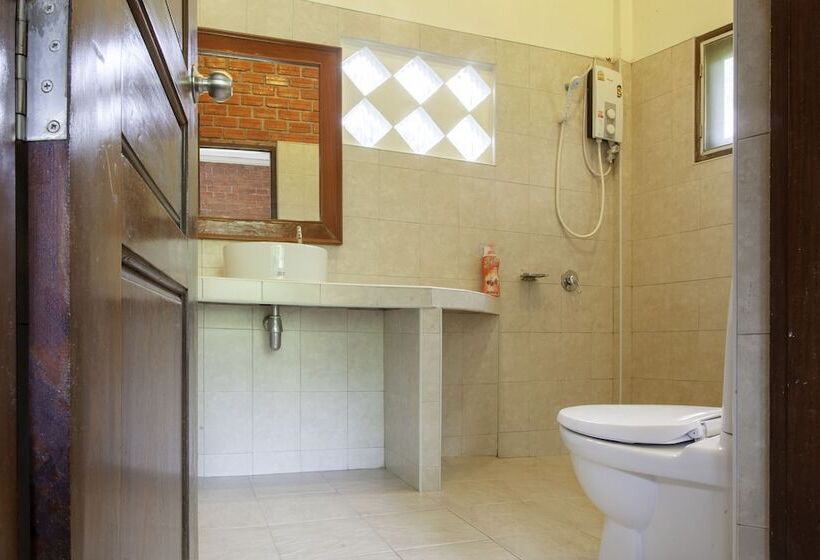 Отель Baan Suan Homestay Koh Kood