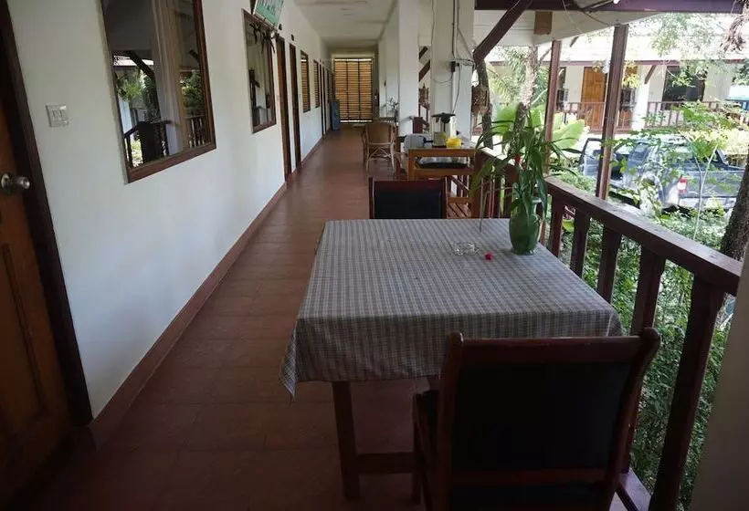 هتل Buppha Resort