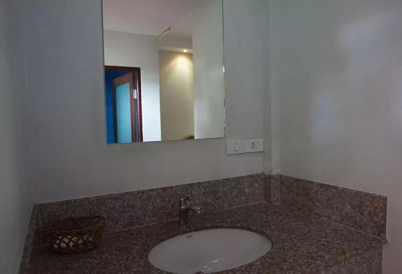 هتل Buppha Resort