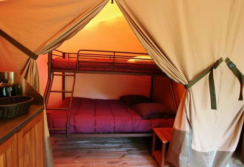 هتل Camping La Rochette