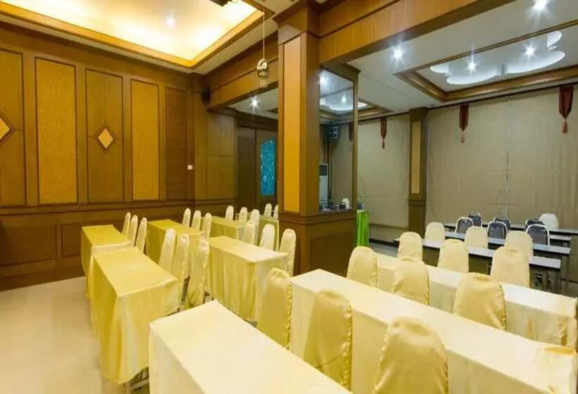 ホテル Jrd Grand Place