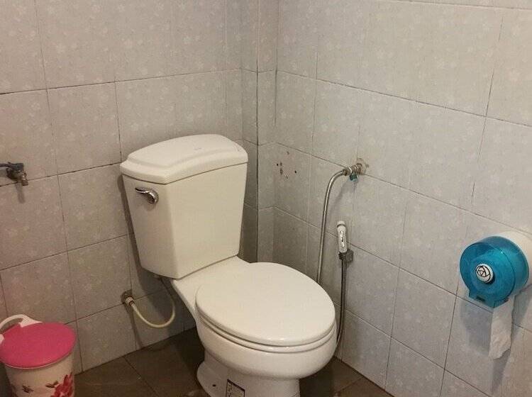 בית מלון כפרי Lan Bua Resort