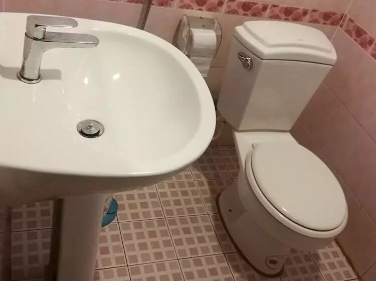 Hotelli Lan Bua Resort