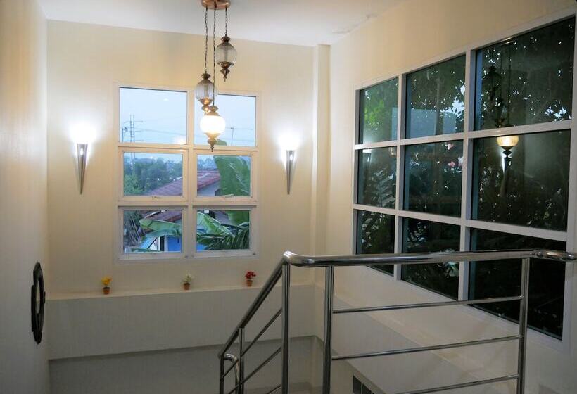 בית מלון כפרי Nature Park Resort