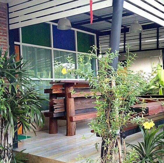 בית מלון כפרי Nature Park Resort