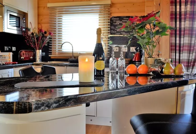 هتل Pheasant Lodge Scottish Borders
