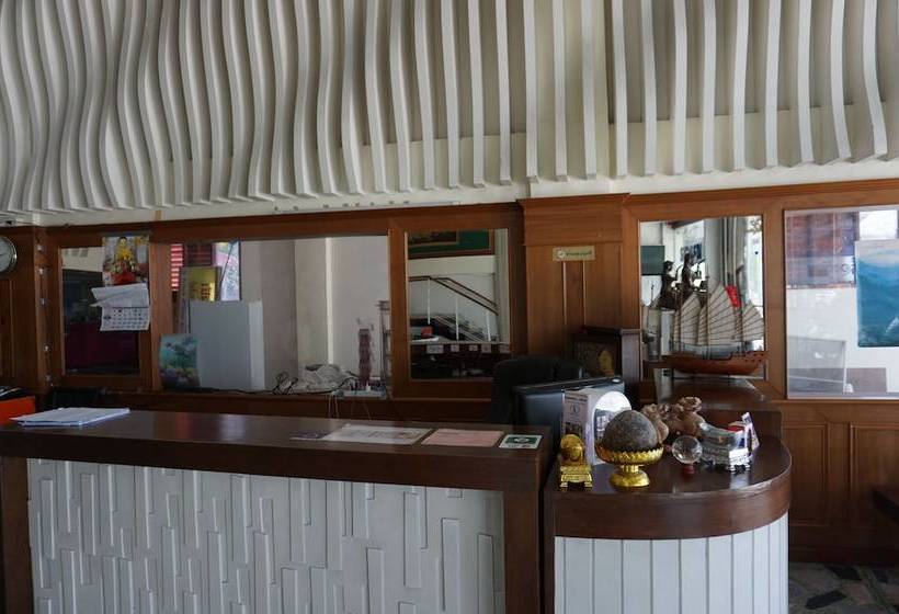 호텔 Thanawan Mansion