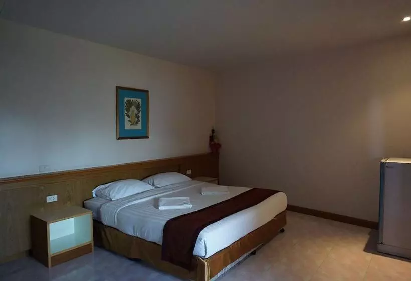 هتل Thanawan Mansion