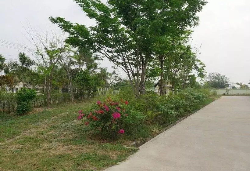 هتل Viriya Resort