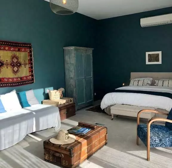 ペンション B&b Mas De Caustes