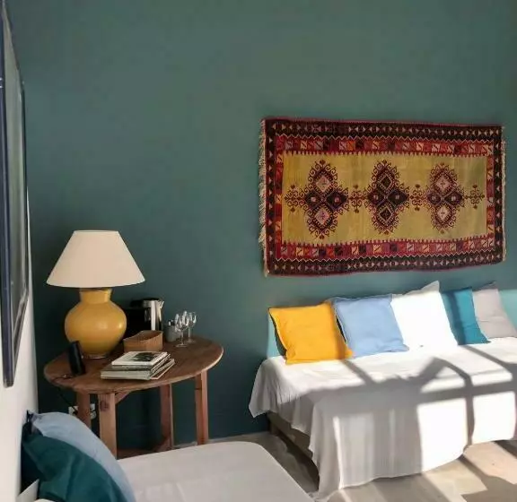 ペンション B&b Mas De Caustes