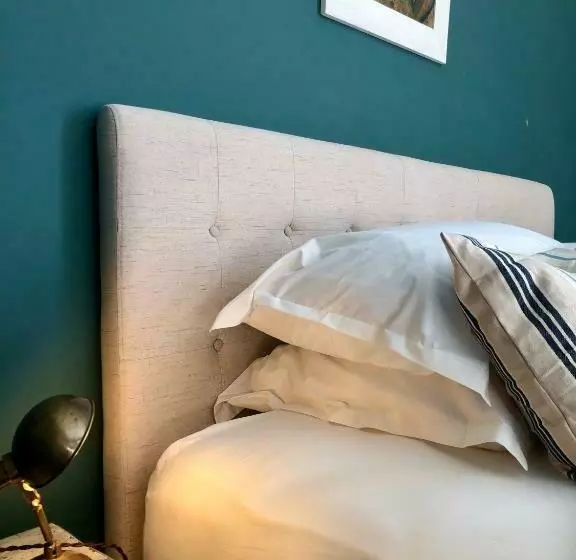 ペンション B&b Mas De Caustes
