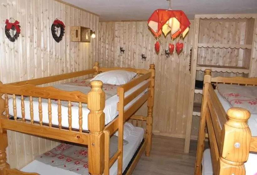 Majatalo Gîte Auberge Les Terres Blanches De Méolans