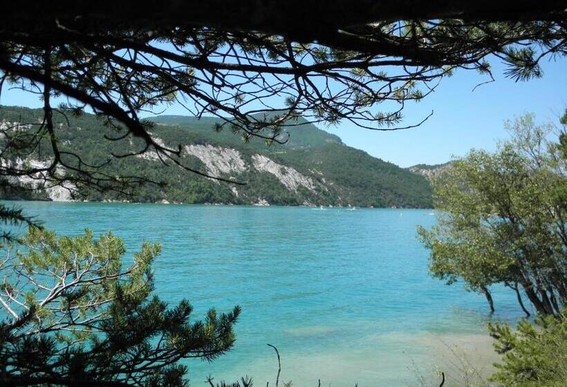 بنسيون Gîte Auberge Les Terres Blanches De Méolans