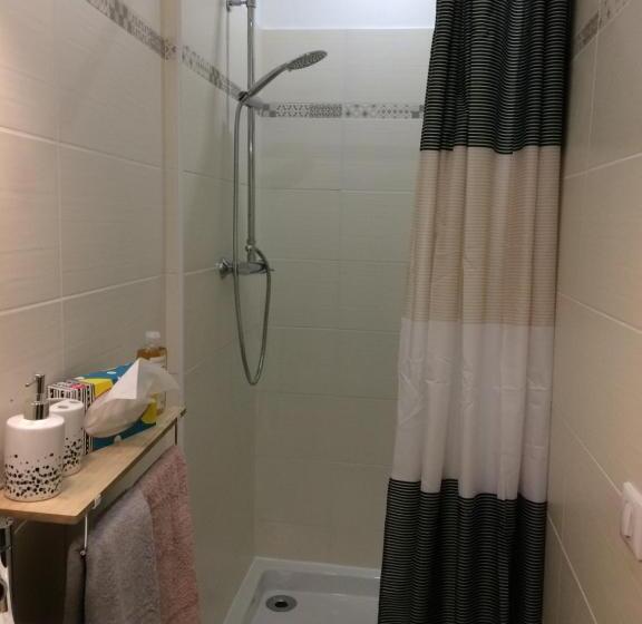 פנסיון Les Chambres Hautes D'anastasia