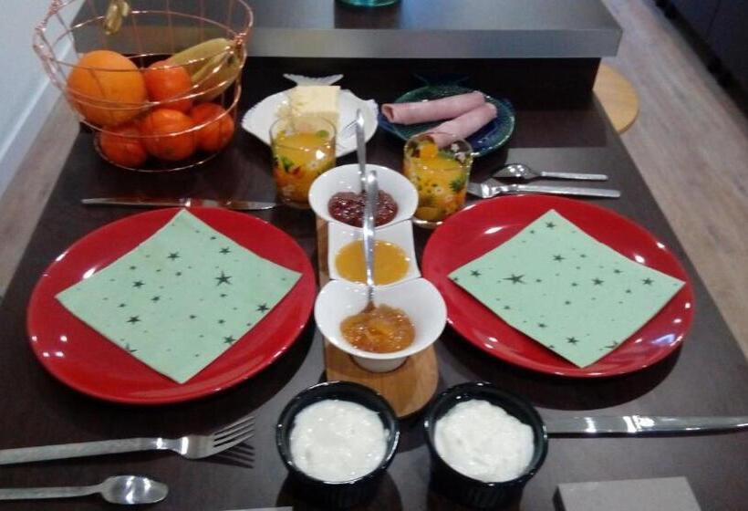 פנסיון Les Chambres Hautes D'anastasia