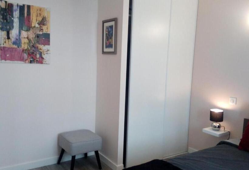 פנסיון Les Chambres Hautes D'anastasia