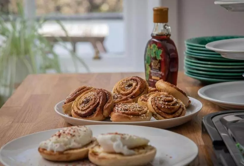 Majatalo Roskhill House