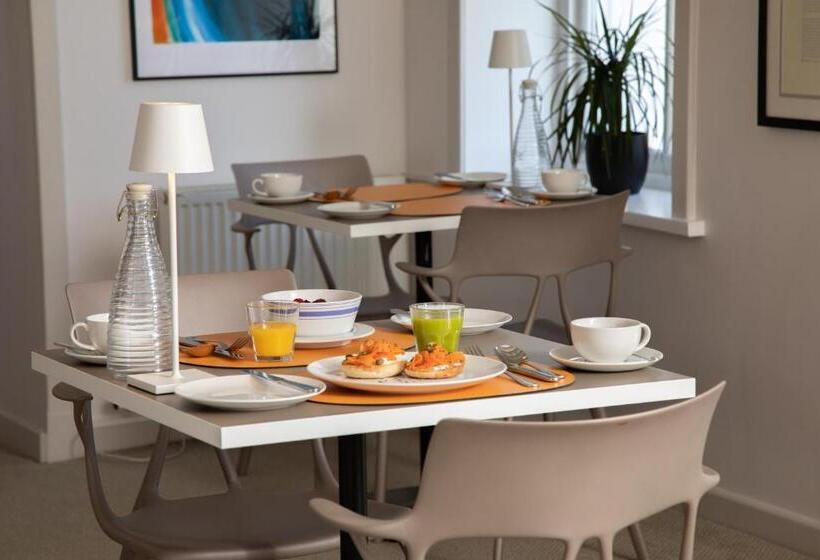 ペンション Roskhill House