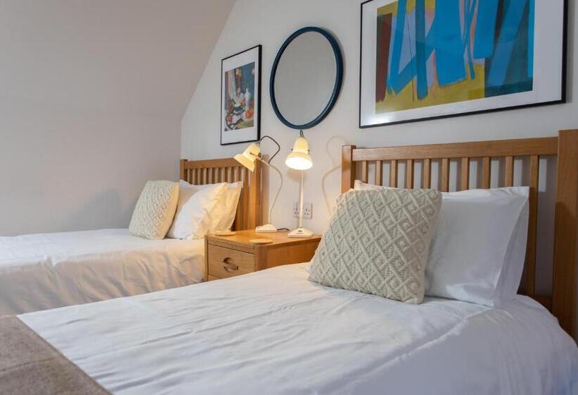 ペンション Roskhill House