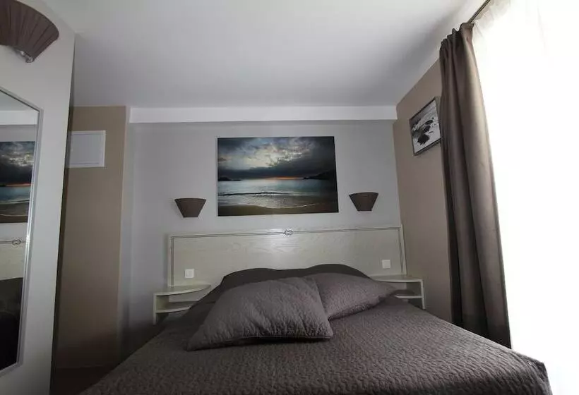 Residence Hoteliere Sarah Bernard