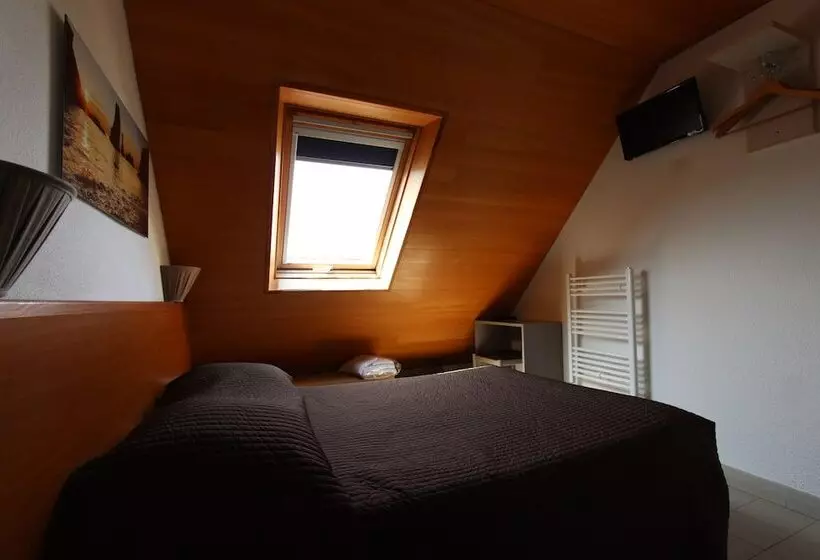 Residence Hoteliere Sarah Bernard