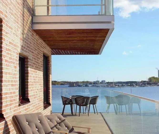 Slottsholmen Hotell Och Restaurang