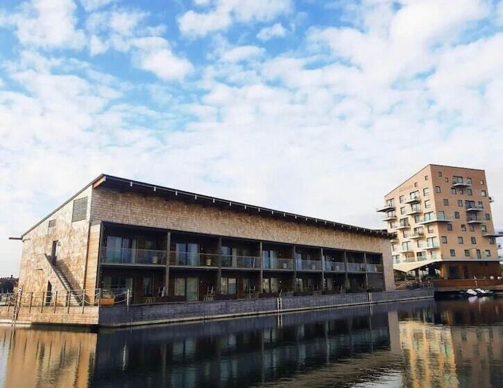 Slottsholmen Hotell Och Restaurang