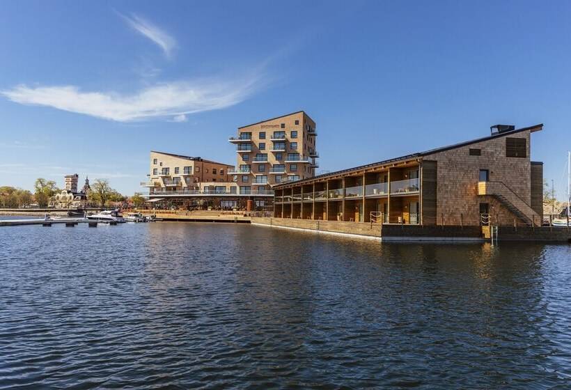 Slottsholmen Hotell Och Restaurang