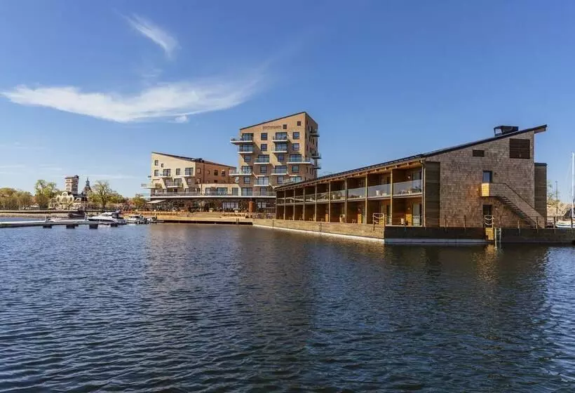 Slottsholmen Hotell Och Restaurang