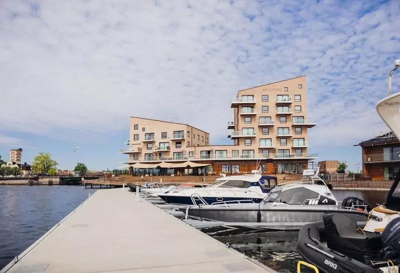 Slottsholmen Hotell Och Restaurang