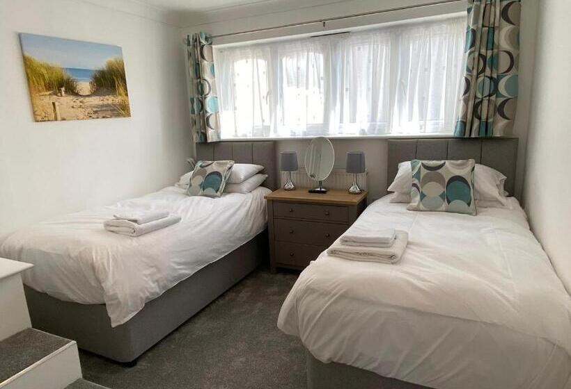 Beau Vallon Holiday Apartments