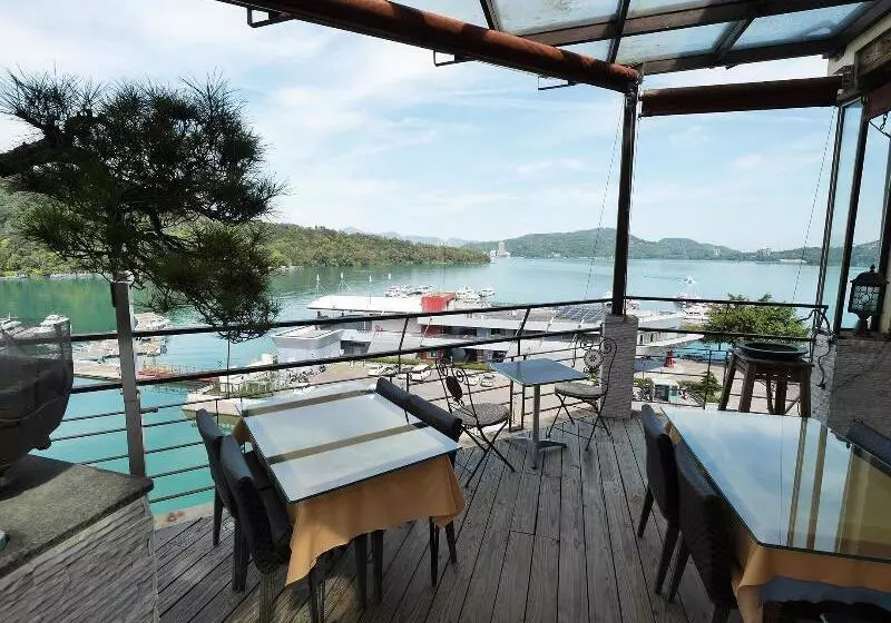 تختخواب و صبحانه Cherng Yuan