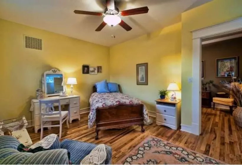 ベッドアンドブレックファースト The Maxwell House