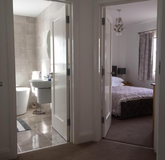 Bradley's Bed & Breakfast