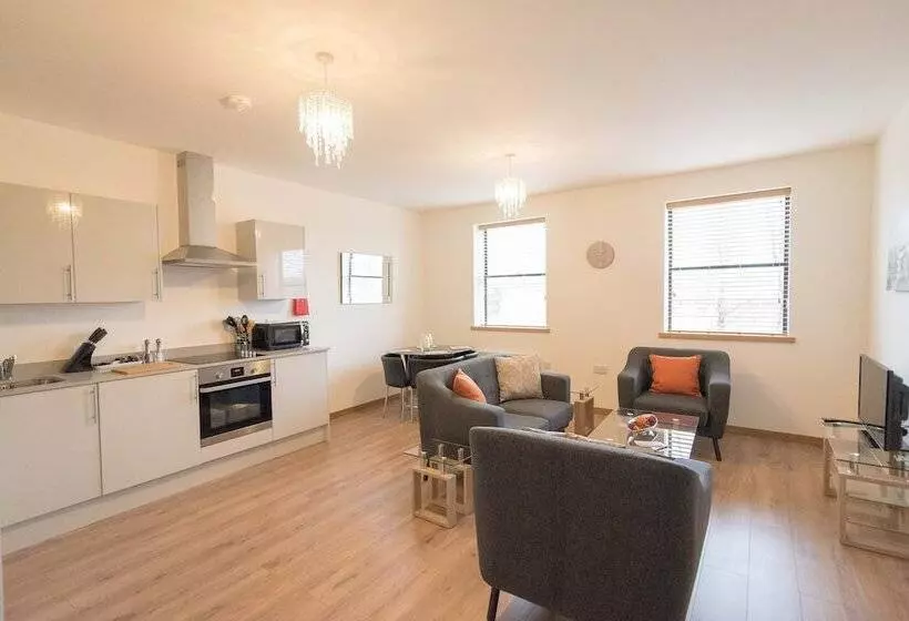 Hamilton Grace   The Quadrant