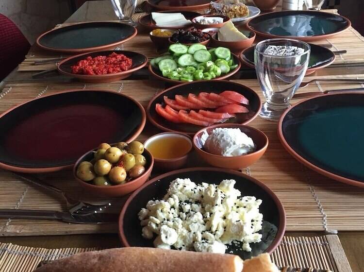 هتل Cappadocia Antique House