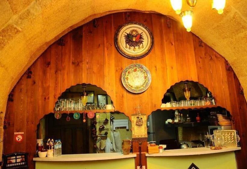 هتل Cappadocia Antique House