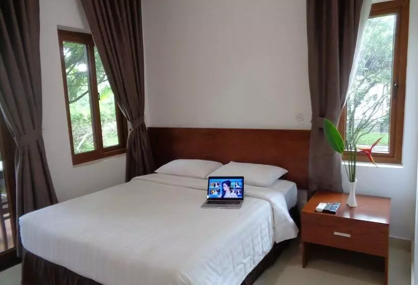 هتل Mango Garden Resort