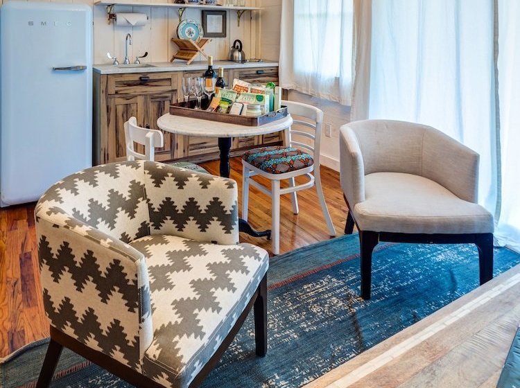 בית מלון כפרי The Crow S Nest