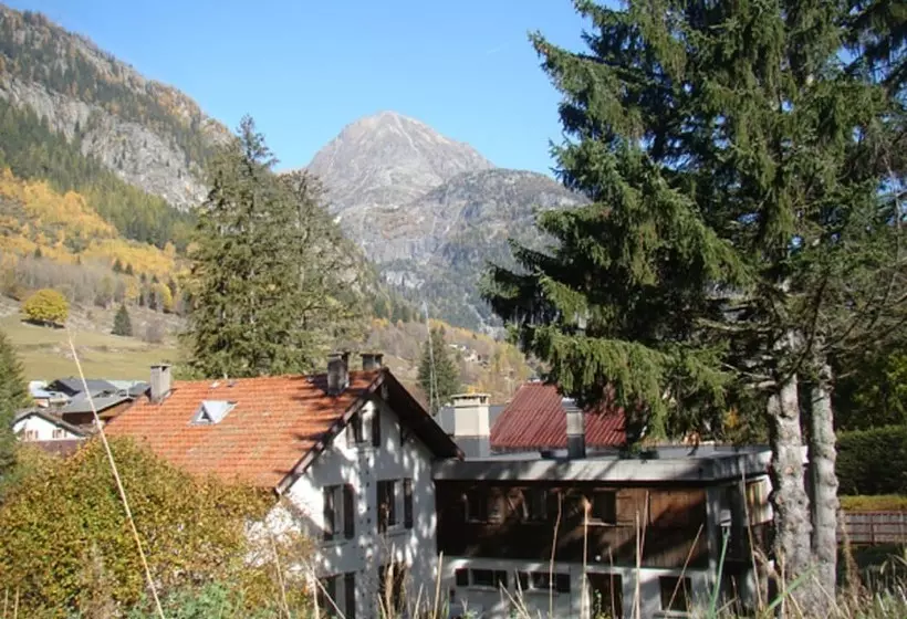 Le Chalet La Llyre