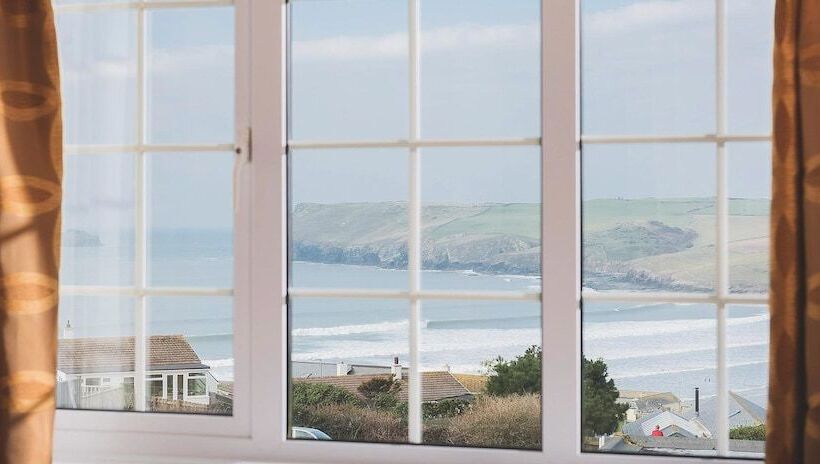 Oystercatcher Apartments