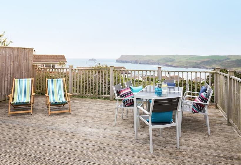 Oystercatcher Apartments