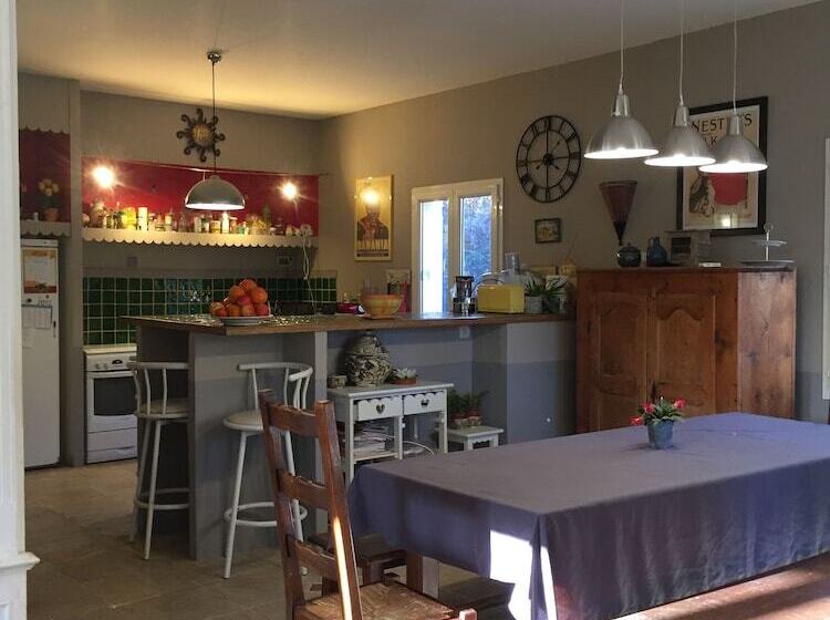 פנסיון Bastide De Valvérane