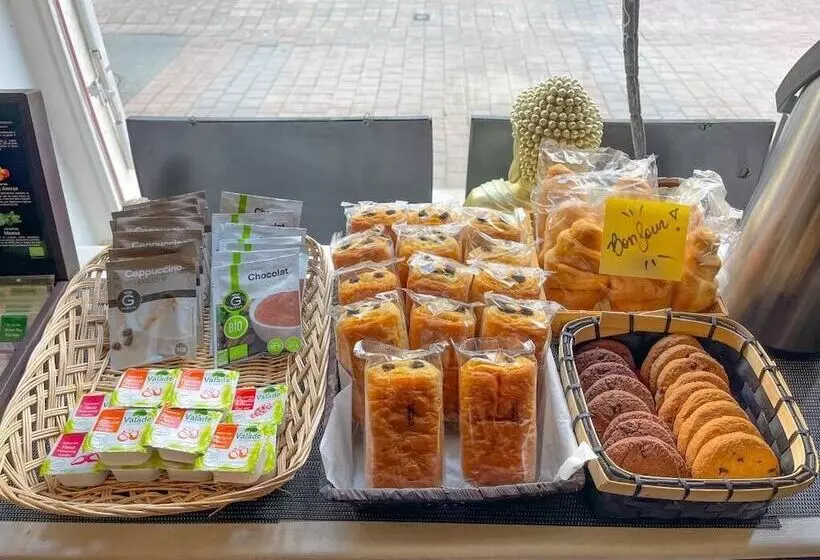 ペンション Felicidade Hostel